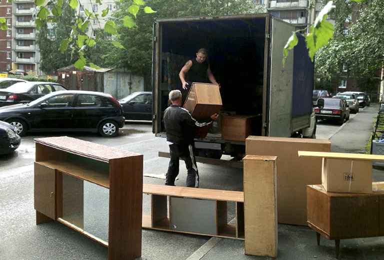 Заказать грузовой автомобиль для перевозки вещей : Мебель, Коробки из Юго-Камского в Пермь